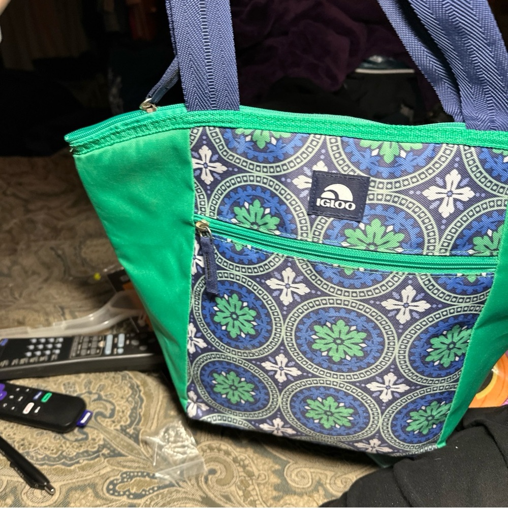 Igloo Green and Blue Geometric Tote Bag
